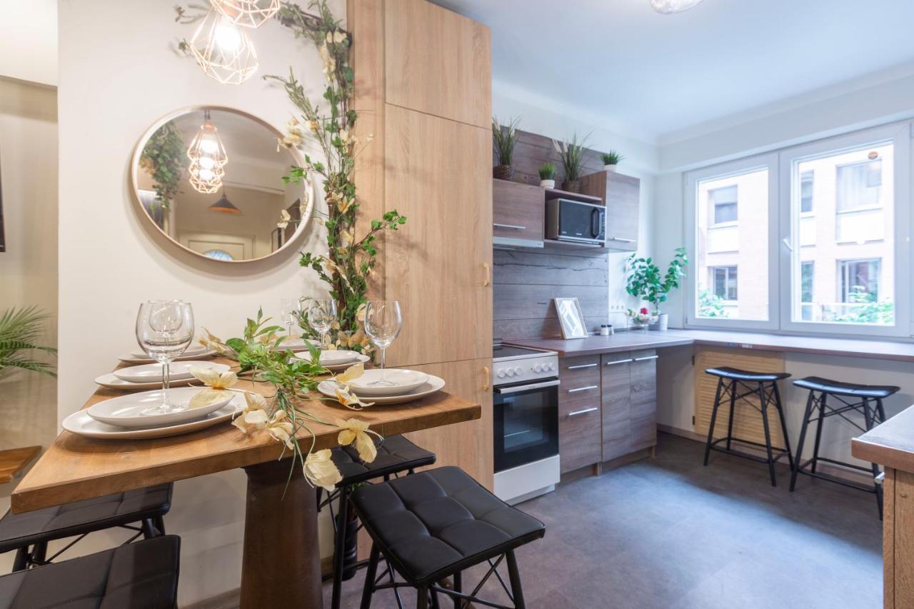 Stylish Quentin Apartment In The King Street Budapest Ngoại thất bức ảnh